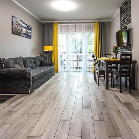 Apartamenty Izerskie - Ul. Sienkiewicza 9 Świeradów-Zdrój エクステリア 写真